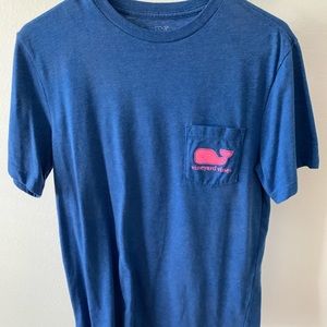 Vineyard Vines t-shirt